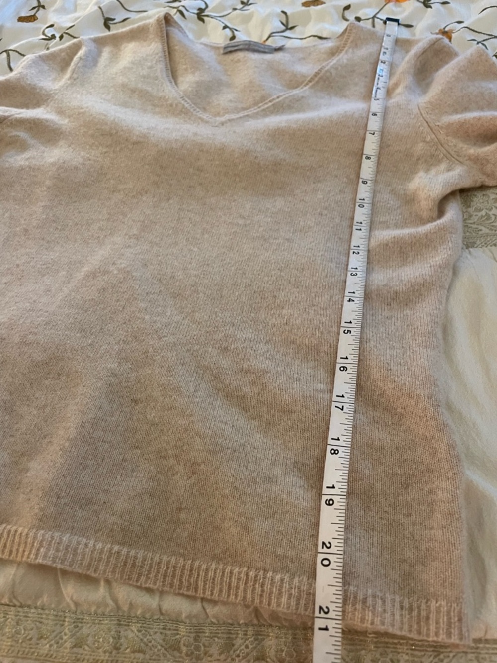 Cashmere Sweater - Picture 5 of 5